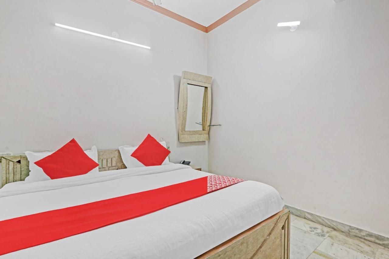 קאנפור Oyo 27695 Hotel Relation מראה חיצוני תמונה