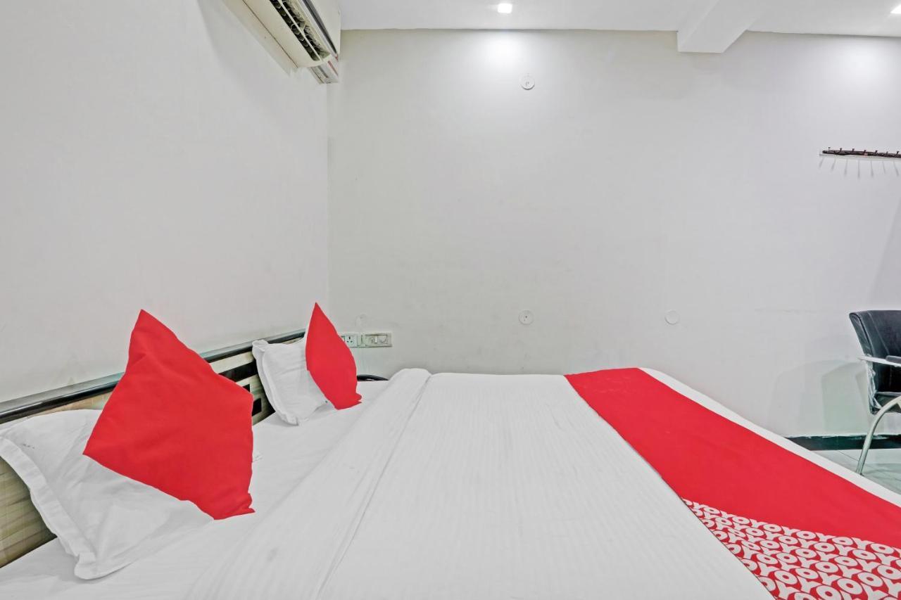 קאנפור Oyo 27695 Hotel Relation מראה חיצוני תמונה